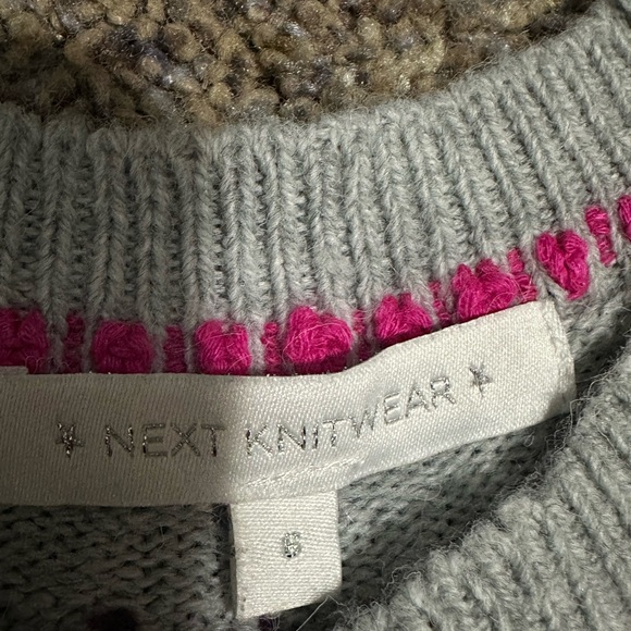 Colorful Patterned Women's Sweater - Picture 2 of 2